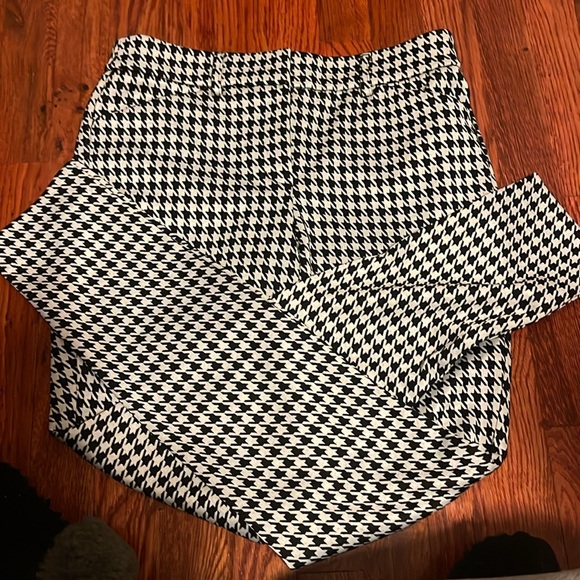 Express Hoodstooth pattern Pants. Stretch plus, skinny midrise size 4R New NTAG - Picture 2 of 8